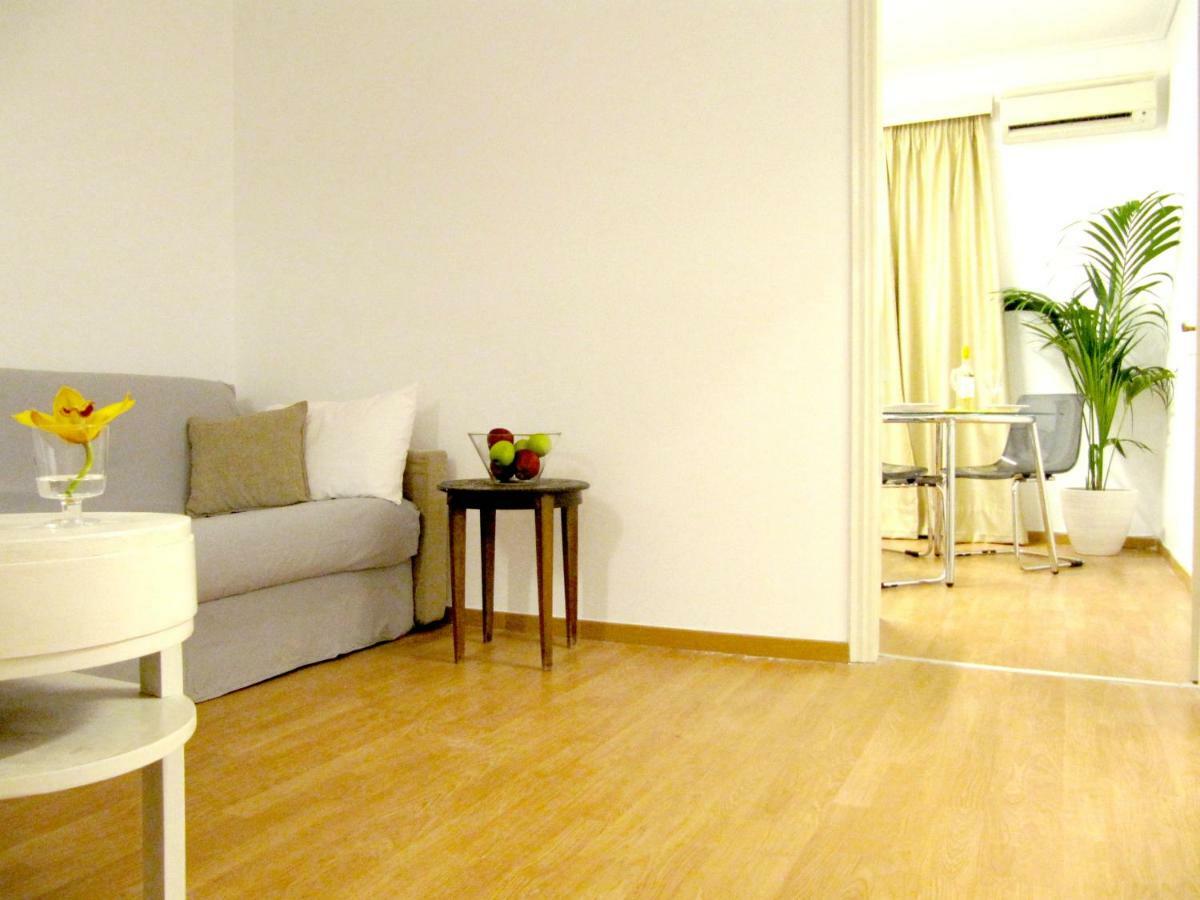 Unique Location With Rooftop View Athen Eksteriør bilde